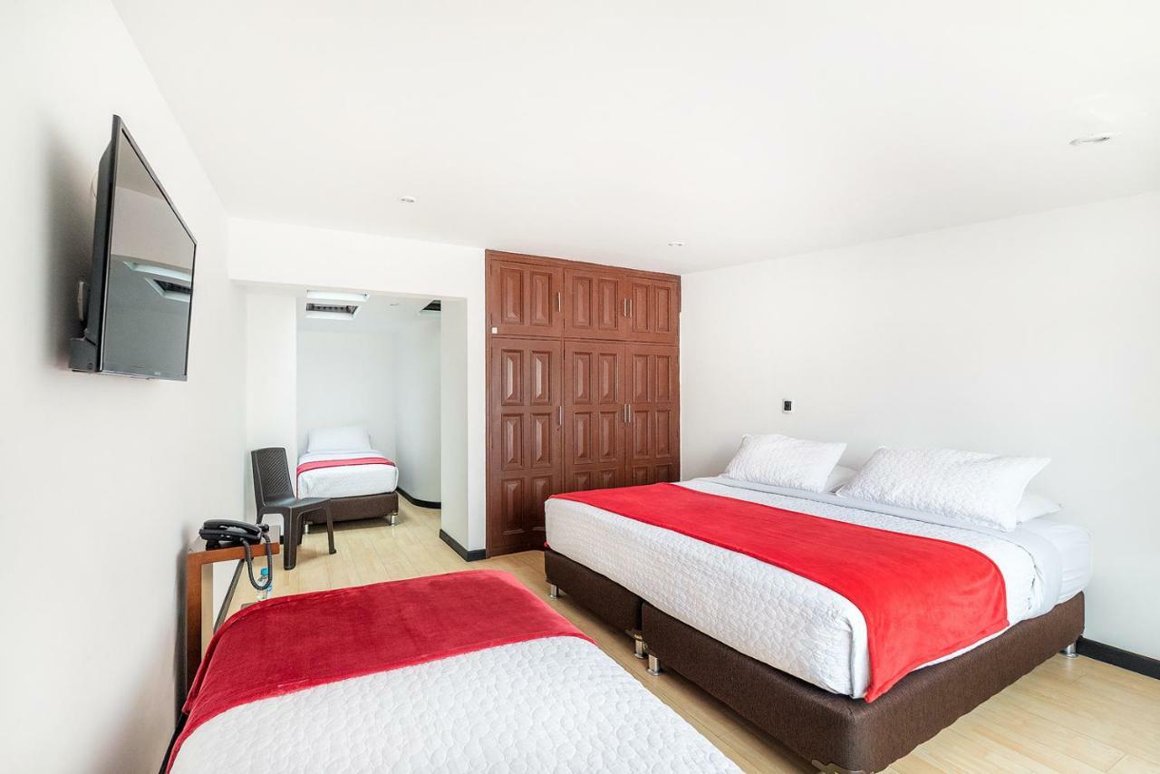 Hotel San Angel Corferias Bogota Ngoại thất bức ảnh