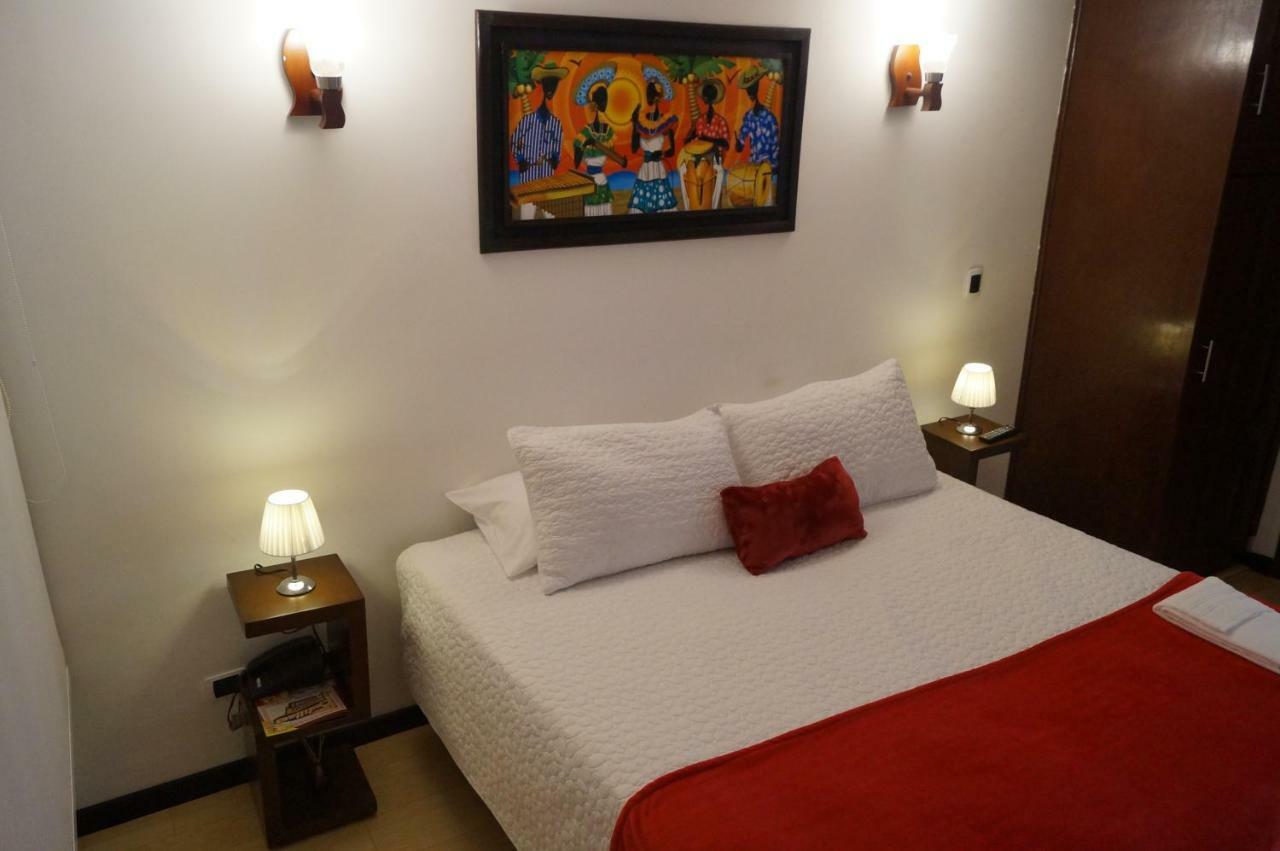 Hotel San Angel Corferias Bogota Ngoại thất bức ảnh